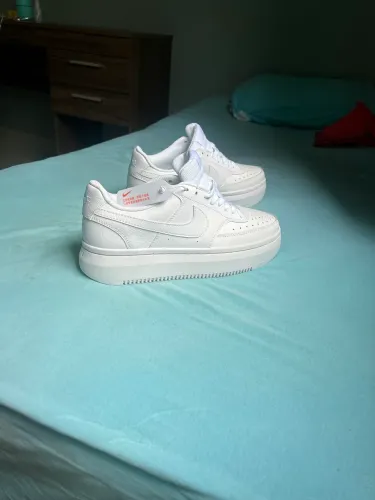 tênis court vision og tamanho 42