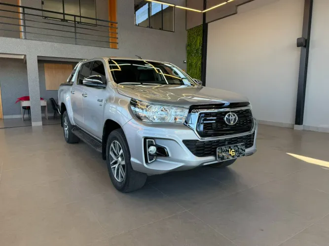 Toyota Hilux CD SRV 4X4 2.7 Flex 16V Aut. 2020