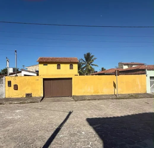 Casa a venda em Alcobaça - BA