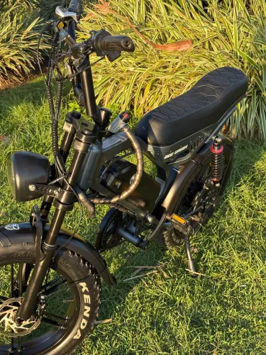 Bicicleta elétrica G60 bee green