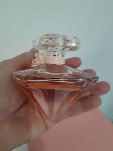 Perfume Lâncome La nuit tresor
