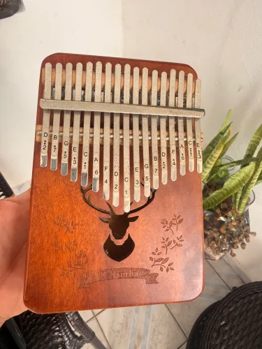 Kalimba (piano de dedo)