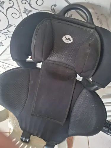 Cadeirinha para Carro de 16 a 36kg , Semi niva, Precisando apenas lavar ! 