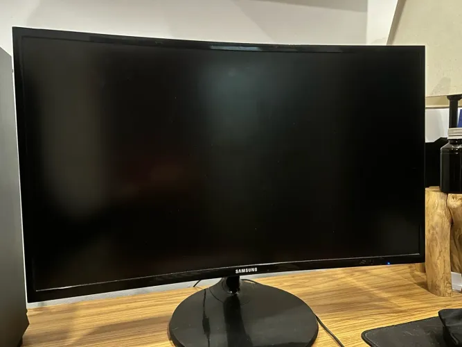 Monitor curvado Samsung