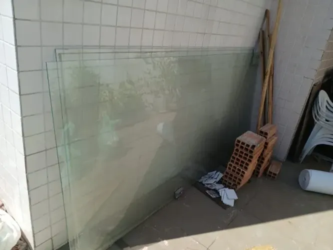 Porta de Vidro 1,2m X 2,6m