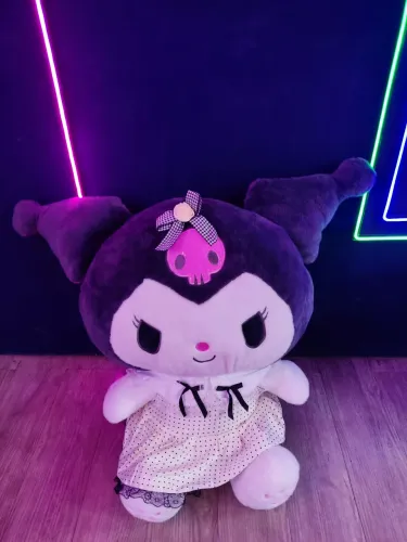 Pelúcia Gigante Kuromi 