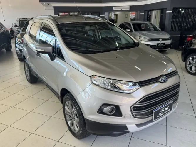 Ford Ecosport Freestyle 1.6 16V Flex 5P 2015