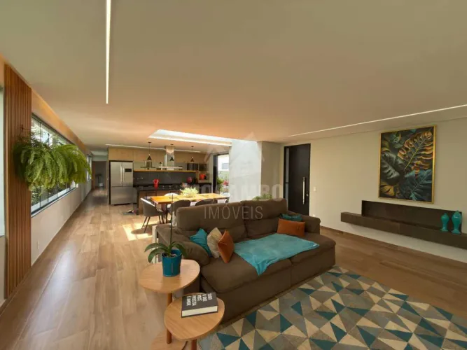 Casa em Condomínio : / Residencial / Condomínio Sete Lagos