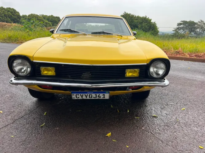 Ford Maverick Super Luxo Sedan V8 16V Gasolina 4P Manual 1975