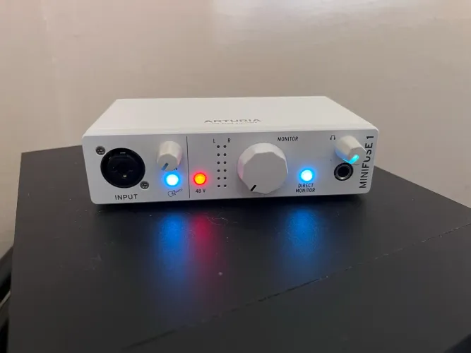 Interface de áudio Arturia mini fuse 1