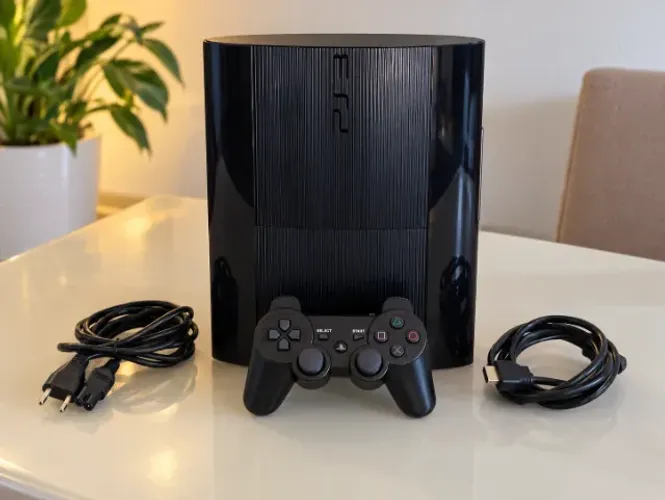 PS3 Super Slim