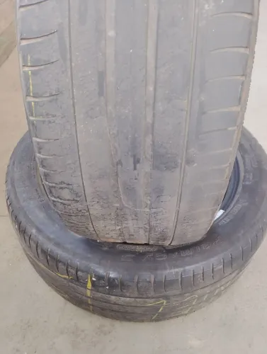 Pneus Michelin 215/50/17