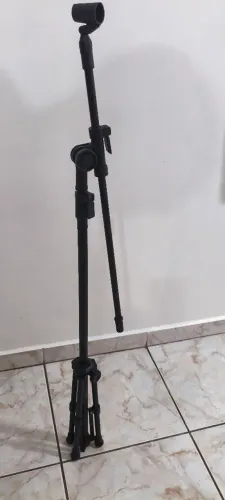 Pedestal girafa para microfone