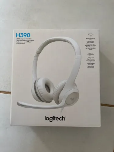 Headset Branco Logitech H390 (Novo)