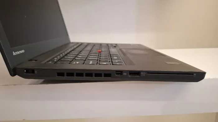 Notebook Lenovo i7 4g 250GB SSD + 512GB