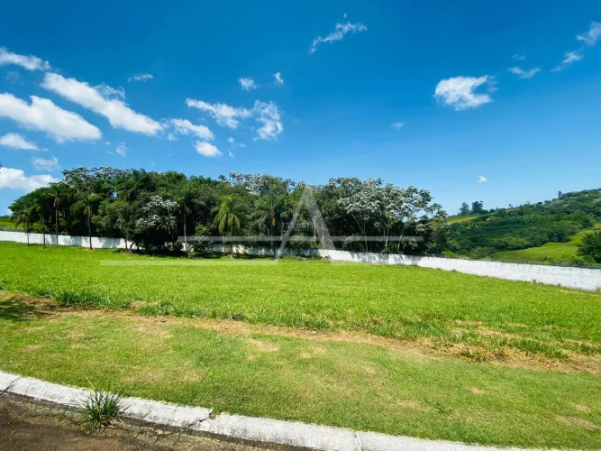 Condomínio Fechado em Bragança Paulista - Terreno de 742 m² à Venda