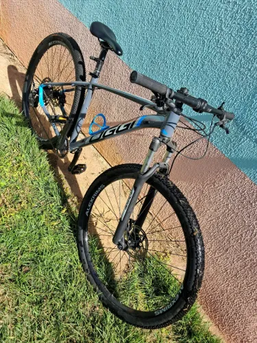 Bicicleta Oggi Big Wheel 7.0 Aro 29 - Quadro 17 (M) - Impecável