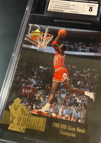 Michael Jordan Jumbo Graduado CGC 9x13cm Enterrada Nota #10 Campeonato Card NBA Carta