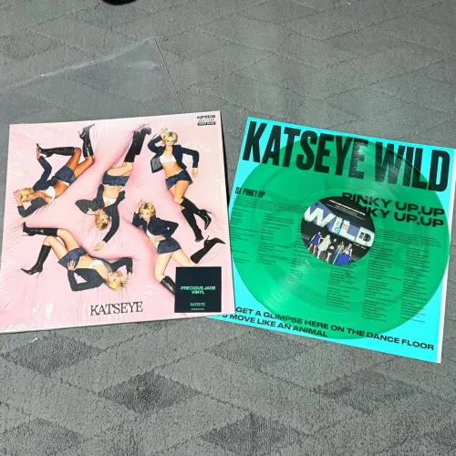 Vinil Katseye WILD [Precious Jade]