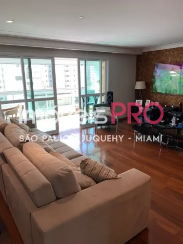 198m² com 4 dormitórios e 4 vagas no Paraíso.