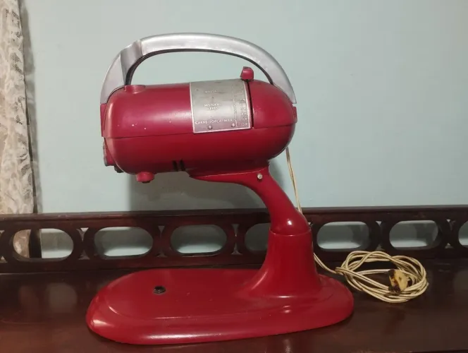 Batedeira antiga Walita