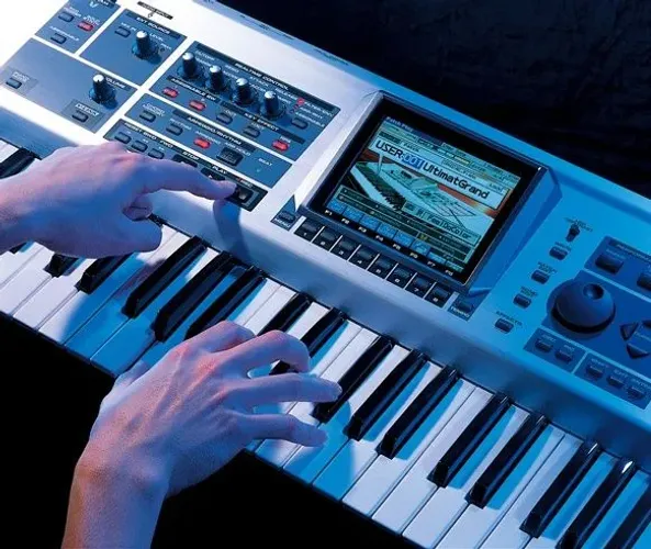 Teclado Roland Fanton X7 ,Korg ,Yamaha 