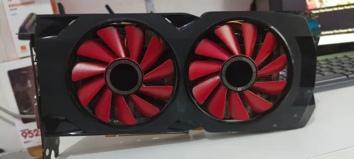 AMD RX 570 4gb XFX