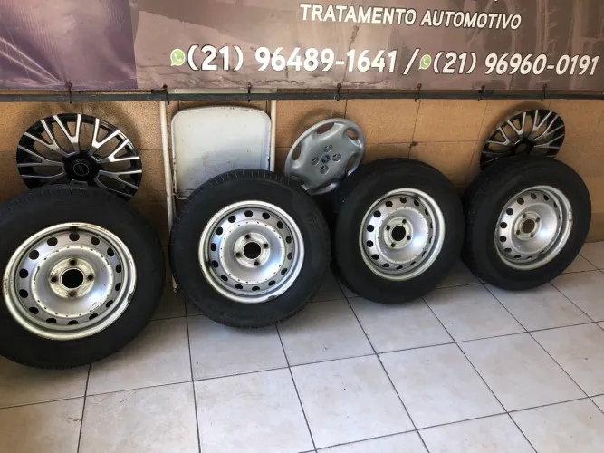 Jogo de rodas com pneus Aro 14 Peugeot/Ford