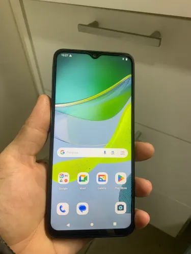 Motorola moto E13 64 giga