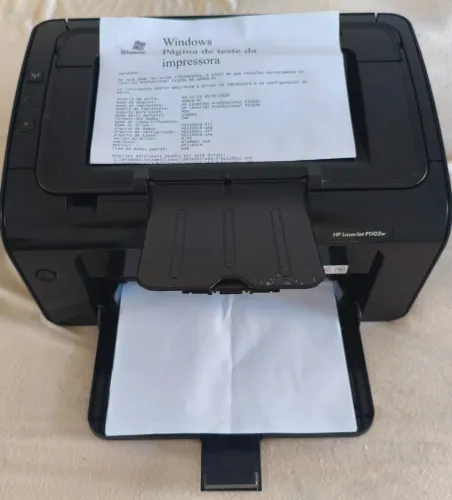 Impressora HP LJ P1102W - Seminova e completa