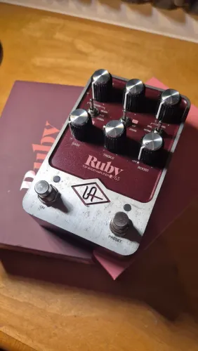 Universal Audio Ruby ?63 - Top Boost Amplifier