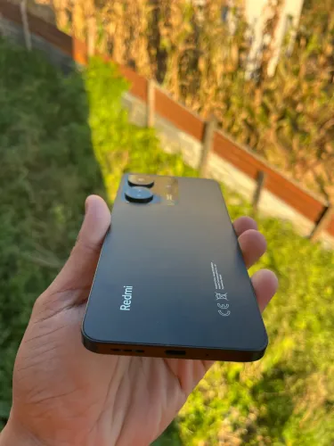 Redmi 13C 256GB 8GB de RAM impecável