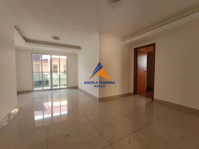 LOCAÇÃO- Amplo apartamento com 4 quartos, 2 vagas e elevador no bairro Buritis