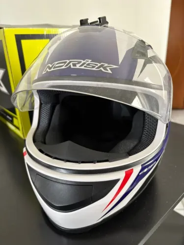 Capacete No Risk Stunt