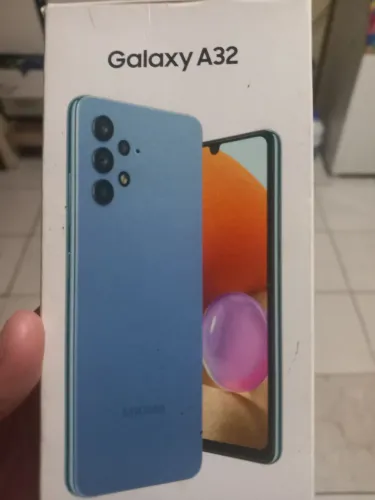 Vender celular preço negociável 
