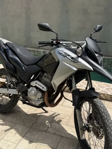 Xre 300 2018