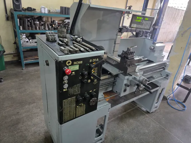 Torno romi S20A