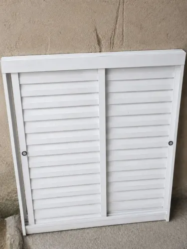 Porta de correr para pia/Janela