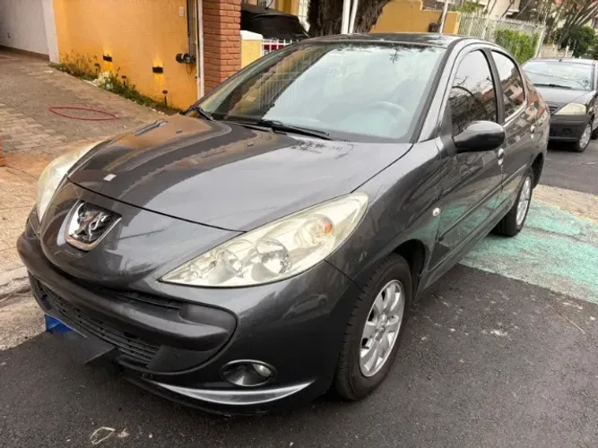 Peugeot 207 Sed. Passion XR Sport 1.4 Flex 8V 4P 2010