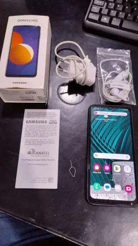  Vende-se Celular Samsung GalaxyM12 64GB 4G usado mas em ótimo estado de conservação!!