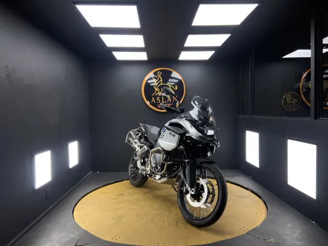 Bmw F 900 gs adventure 2026