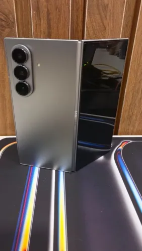 ?Galaxy Z Fold 7 512GB Prata - Impecável c/ Garantia até 05/2027 na Caixa