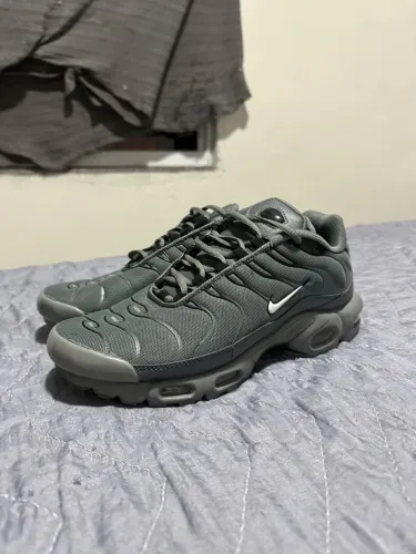 Vendo Tenes da Nike