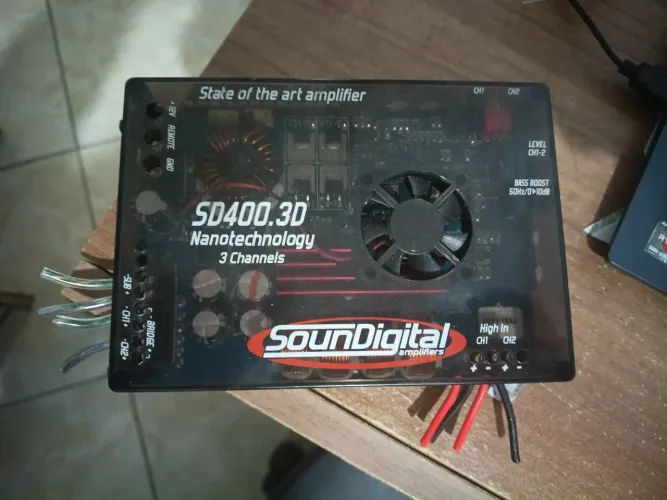 Amplificador de som