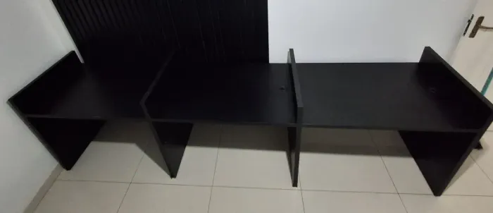 Mesa de Escritório/Atendimento - 3 Lugares