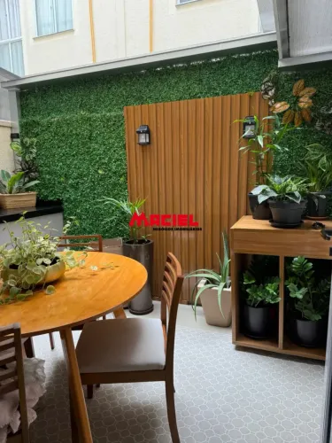 APARTAMENTO - TÉRREO - CAMPO DAS TULIPAS - CONFORTO E ESPAÇO - VALE A PENA CONFERIR