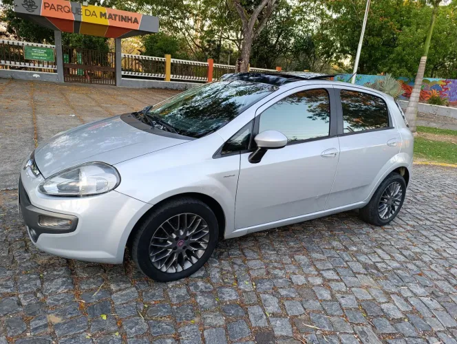 Fiat Punto Essence SP Dualogic 1.6 Flex 16V 2014