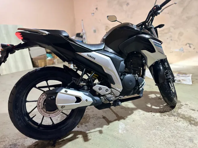 Yamaha Fazer FZ25 250cc ABS Flex