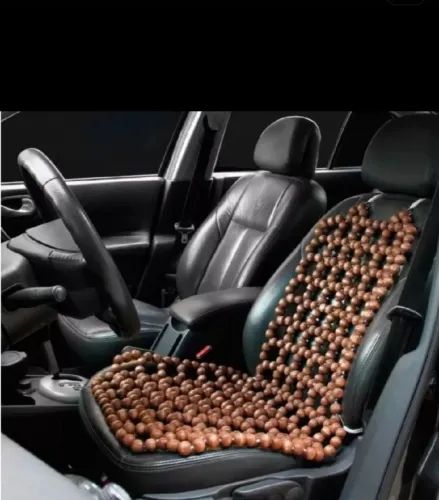 Encosto para carro de bolinhas de madeira