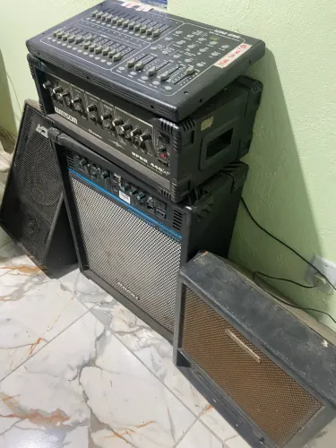 Sistema de som e iluminação